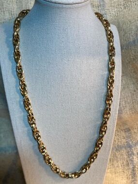 Vintage Gold Tone Chunky Chain Necklace 24” | Toggle Clasp Statement Piece